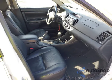 2002 Toyota Camry Se V6 from USA, damaged, VIN JTDBF32K320055620